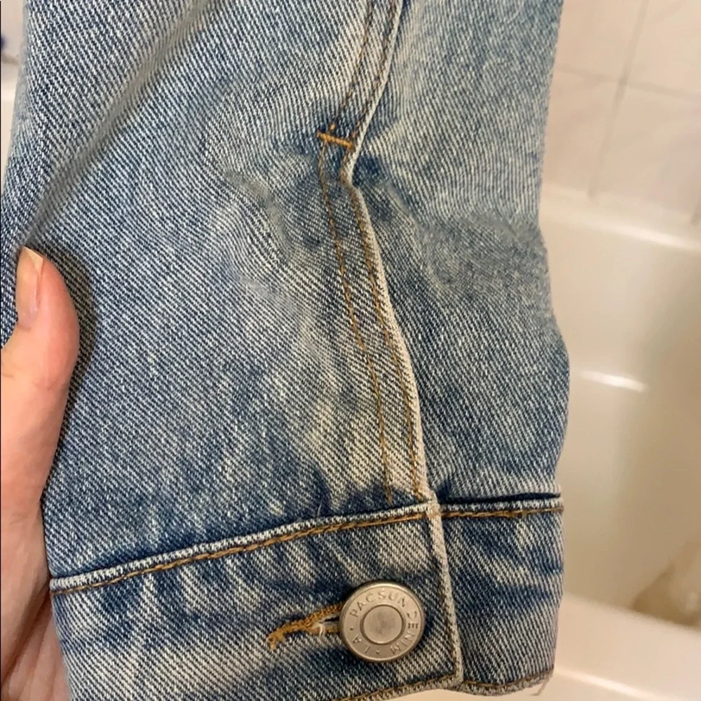 Pacsun Vintage Fit Sherpa Lined Denim Jacket - L